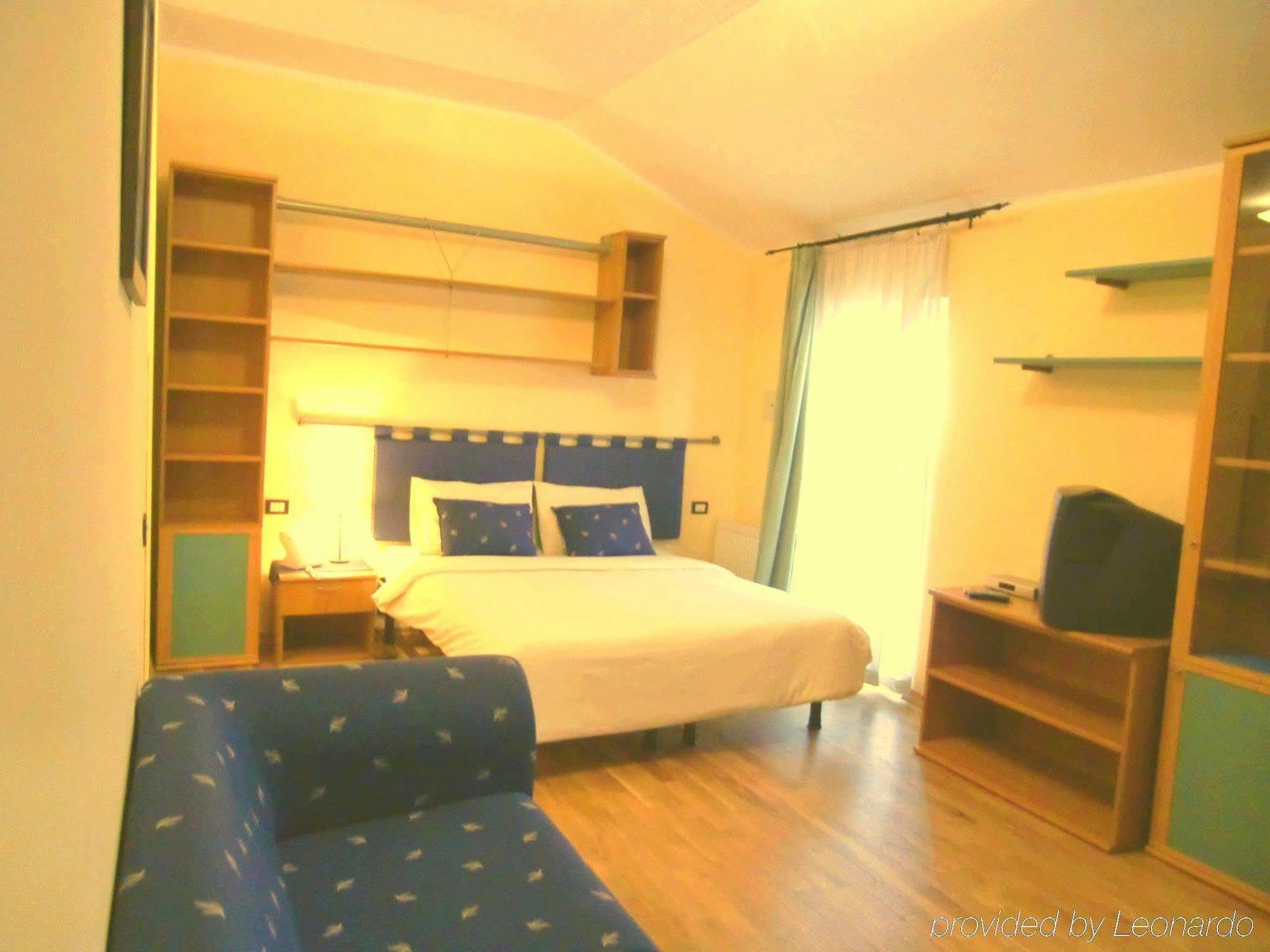 Central Hotel Tiepolo プラハ 部屋 写真